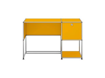 USM Haller Schreibtisch in goldgeb - Frontansicht