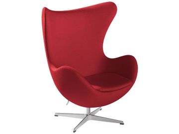 Der Stuhl Das Ei (rot) mit seiner hohen, geschwungenen Rückenlehne und dem drehbaren Metallgestell ist von Arne Jacobsens ikonischem Entwurf für Fritz Hansen inspiriert und wird isoliert auf einem weißen Hintergrund gezeigt.