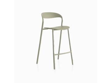 Der HAWI Barhocker (H65) (pistazie) besticht durch sein hellgrünes, modernes Design mit einer geschwungenen Rückenlehne und vier schlanken Beinen, die ihn zu einem stilvollen Blickfang auf weißem Grund machen.
