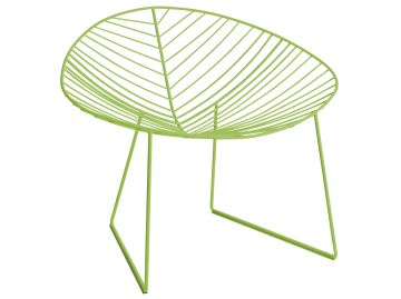 Der Leaf Loungesessel (grün) von arper, entworfen von Lievore Altherr Molina, zeichnet sich durch eine Sitzfläche mit Blättermuster und angewinkelte Beine aus.