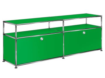 USM Haller Lowboard mit 2 Klappen und Aufbau in grün , Schrägansicht