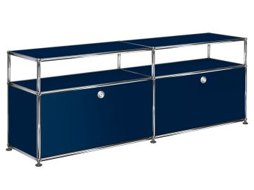 USM Haller Lowboard mit 2 Klappen und Aufbau in stahlblau , Schrägansicht