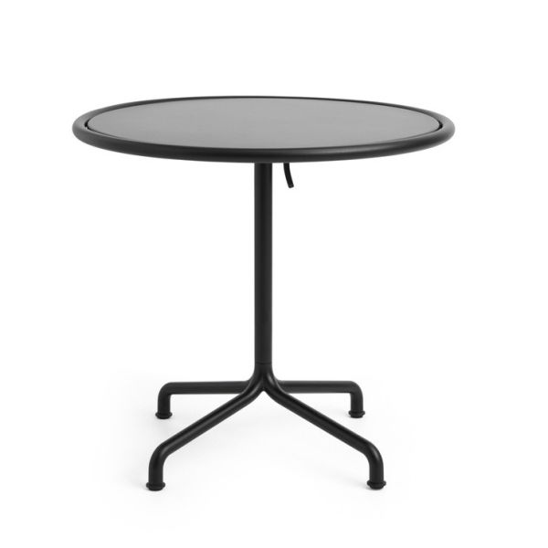 Deville Table Ø 80 cm (anthrazit), ein runder Bistrotisch aus schwarzem Metall mit einer einzigen zentralen Stütze und vier geschwungenen Füßen auf weißem Hintergrund.