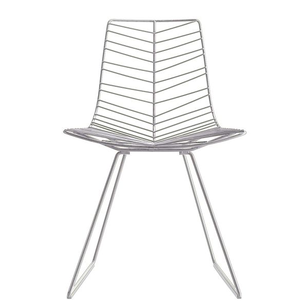 Der Leaf Stuhl (weiß) ist ein moderner Metalldrahtstuhl mit geometrischen Linien und minimalistischem Design, das von vorne betrachtet an die Designerstühle von Lievore Altherr Molina erinnert.
