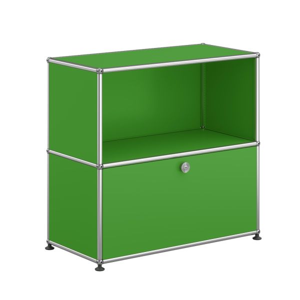 USM Haller Sideboard mit 1 Klapptür in grün , Schrägansicht
