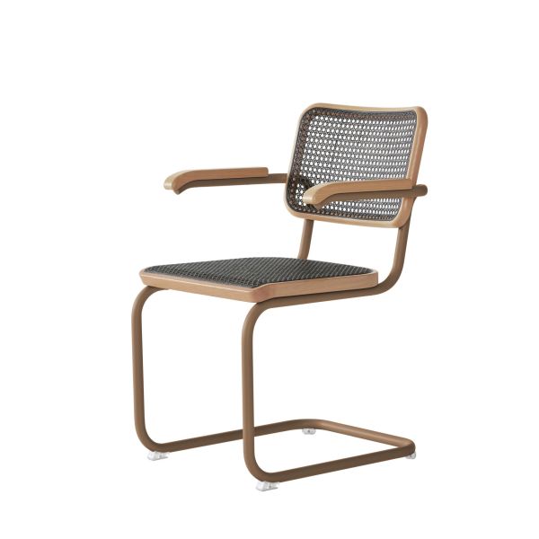 Der S 64 V Freischwinger dark melange (Palisander) ist ein moderner Freischwinger mit braunem Metallgestell, Netzrückenlehne und schwarzem Geflechtsitz in Dark Melange, inspiriert vom klassischen Stahlrohr-Design und hier schräg dargestellt.