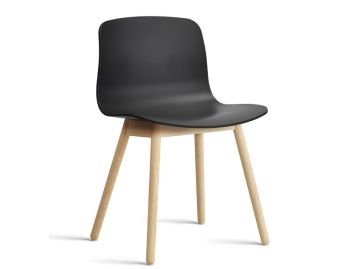 About A Chair AAC12 mit Standardgleiter (schwarz)