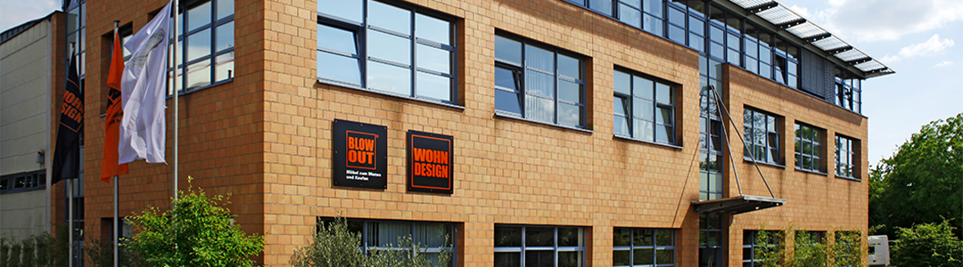 BLOW OUT Hauptsitz Karlsruhe mit Designmöbel-Showroom