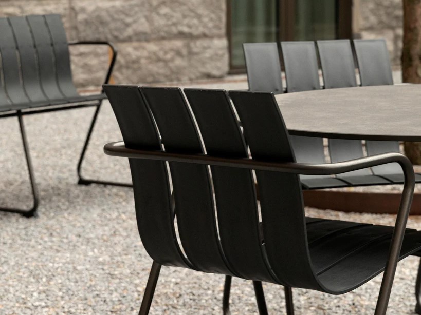 Ocean Chair von Mater in Schwarz