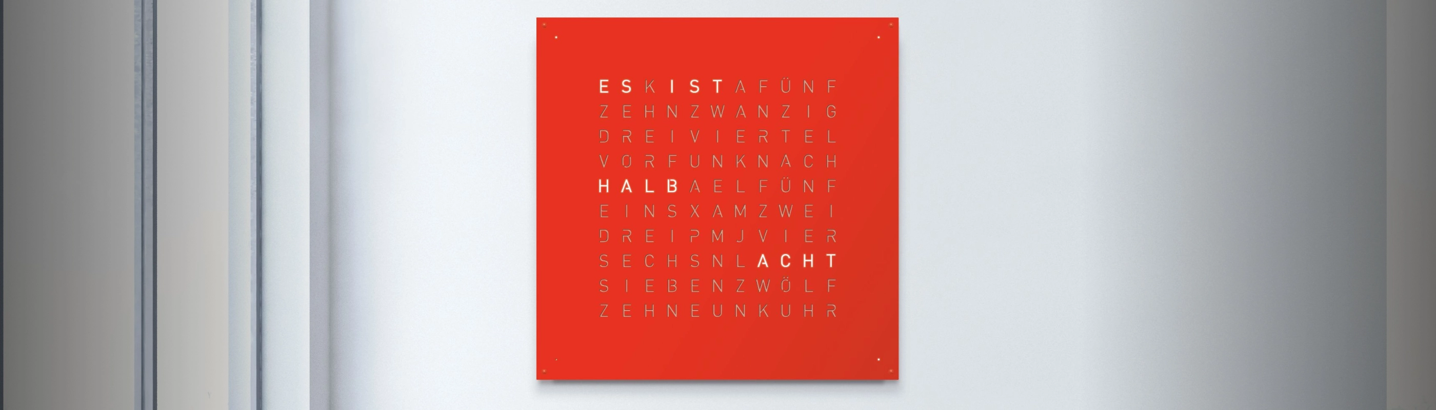 Uhr von QlockTwo